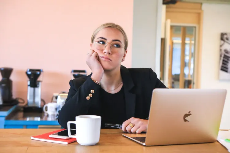 A women engaged in her remote job